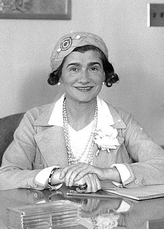 la infancia de coco chanel|coco chanel wikipedia.